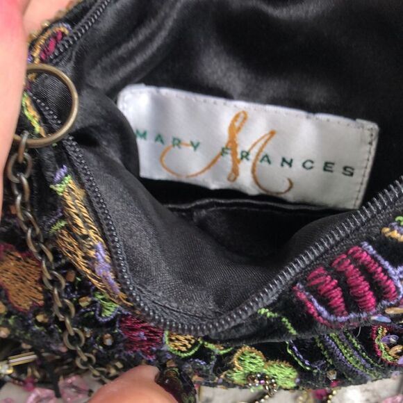 Mary Frances beaded bag - Picture 5 of 6